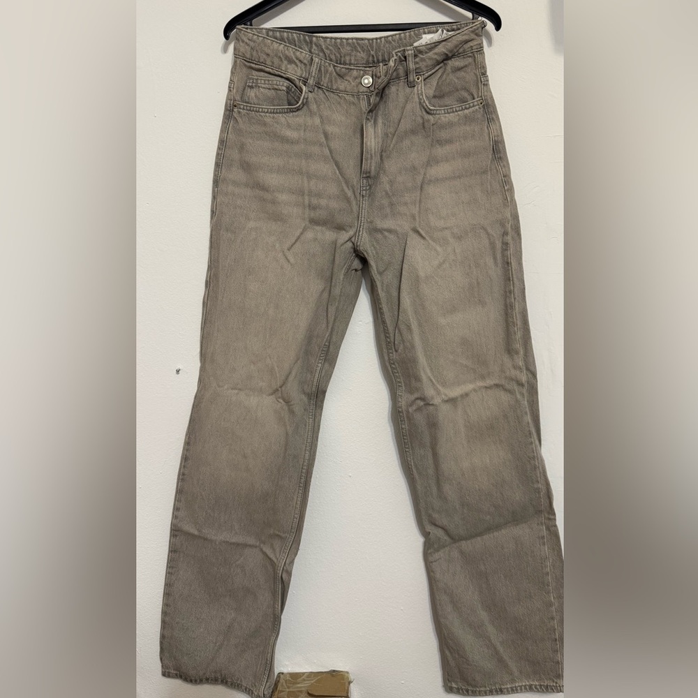Zara Men's Beige Straight Jeans